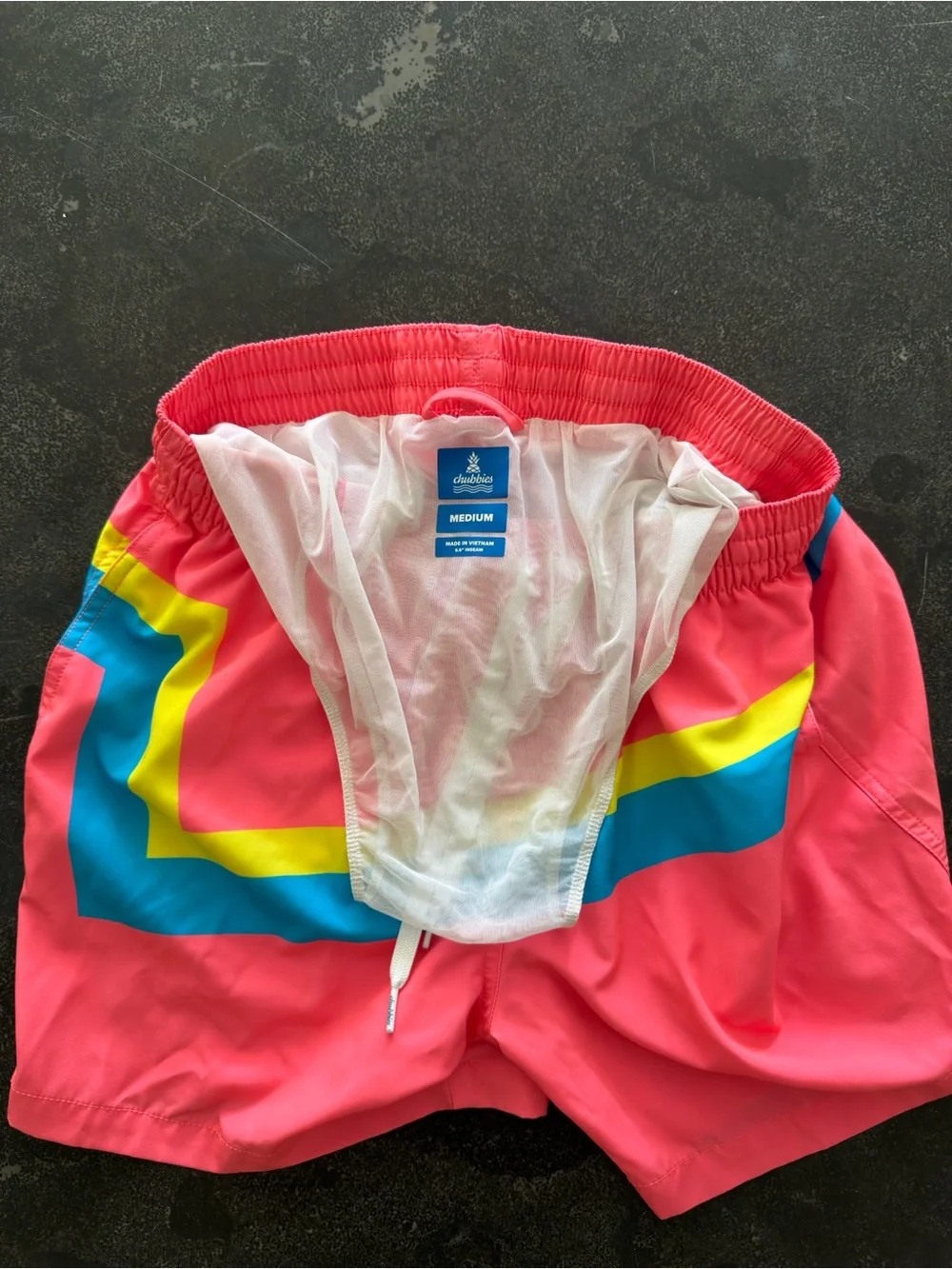 chubbies medium 5.5” Pink Swim Trunks with Blue and Yellow Chevron